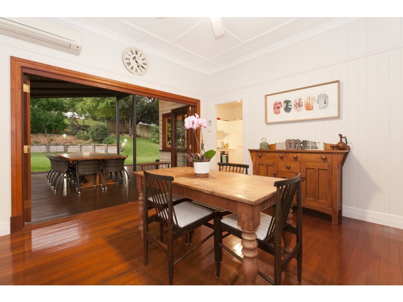 19 Devonshire Street, Ashgrove QLD 4060