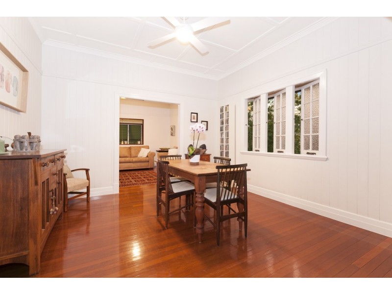 19 Devonshire Street, Ashgrove QLD 4060