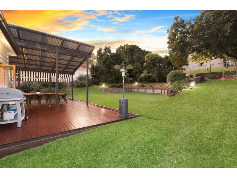 19 Devonshire Street, Ashgrove QLD 4060