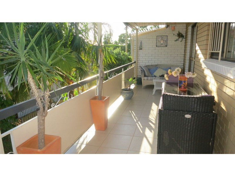 2/8 Heidelberg Street, East Brisbane QLD 4169