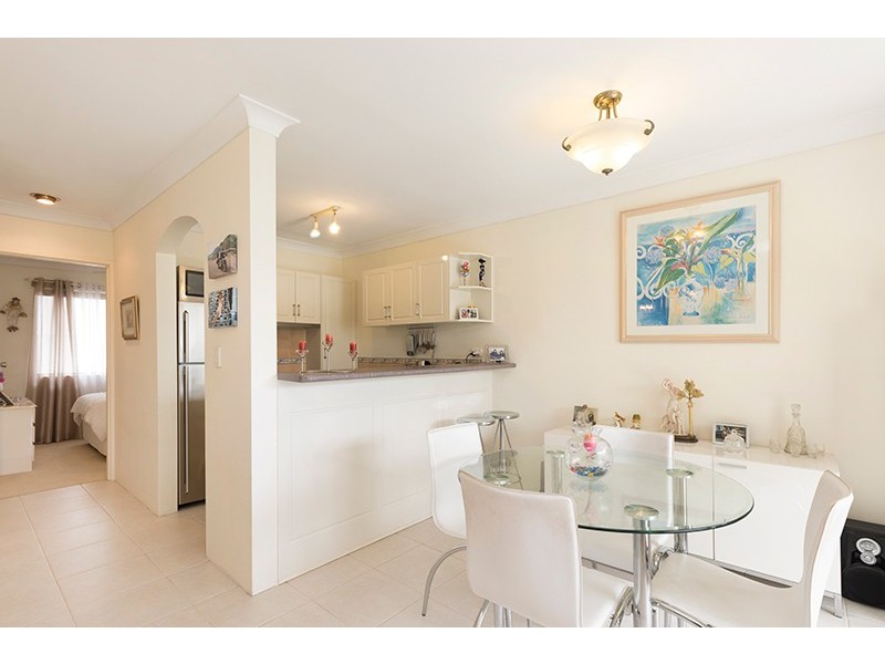 2/8 Heidelberg Street, East Brisbane QLD 4169