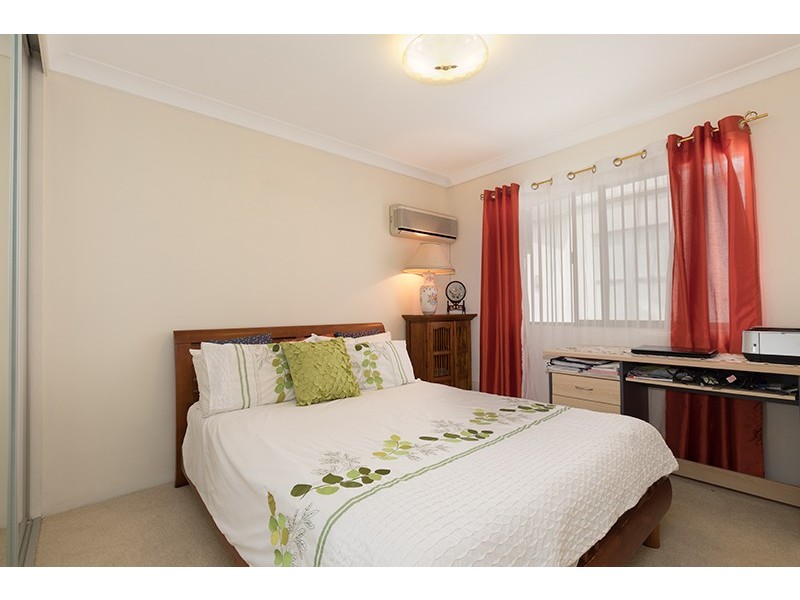 2/8 Heidelberg Street, East Brisbane QLD 4169