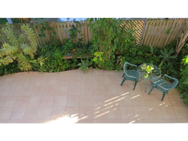 2/8 Heidelberg Street, East Brisbane QLD 4169