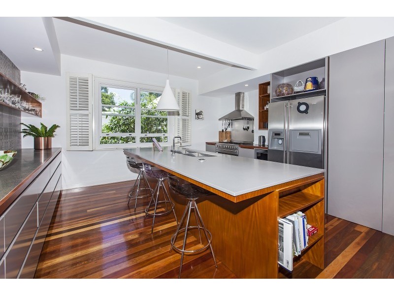 18 Fairfax Street, Red Hill QLD 4059