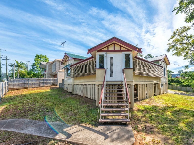 8 Wardell Street, Ashgrove QLD 4060