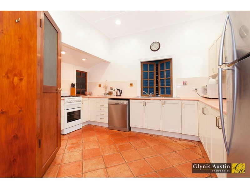 46 Abraham Street, Red Hill QLD 4059