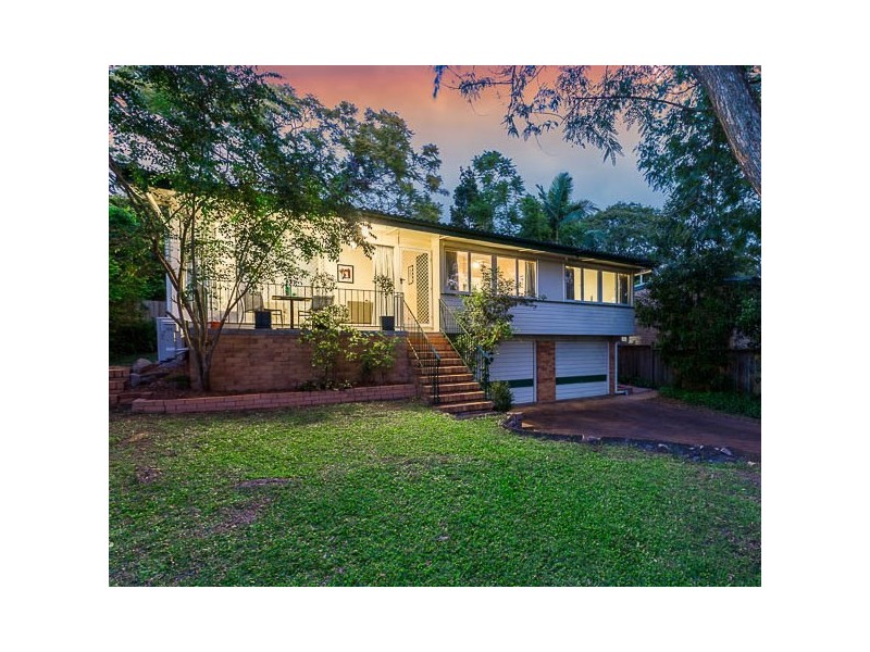 18 Devonhill St, The Gap QLD 4061