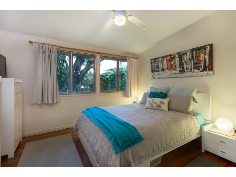 18 Devonhill St, The Gap QLD 4061