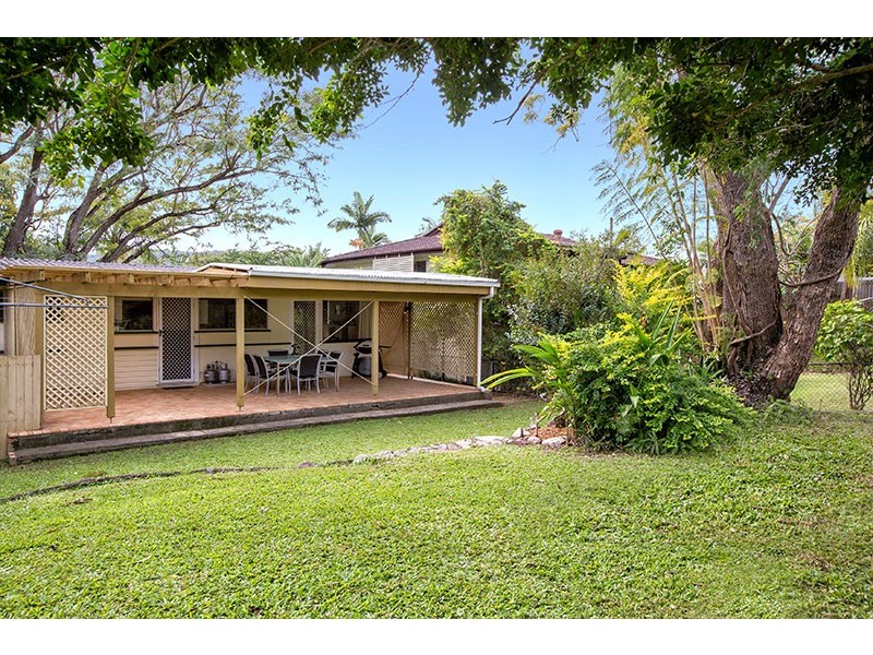 18 Devonhill St, The Gap QLD 4061