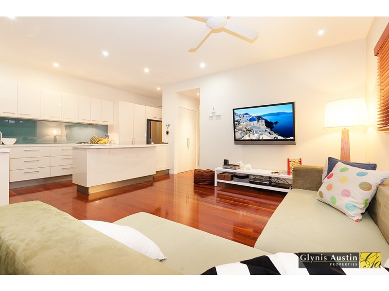 7 Grove Street, Red Hill QLD 4059