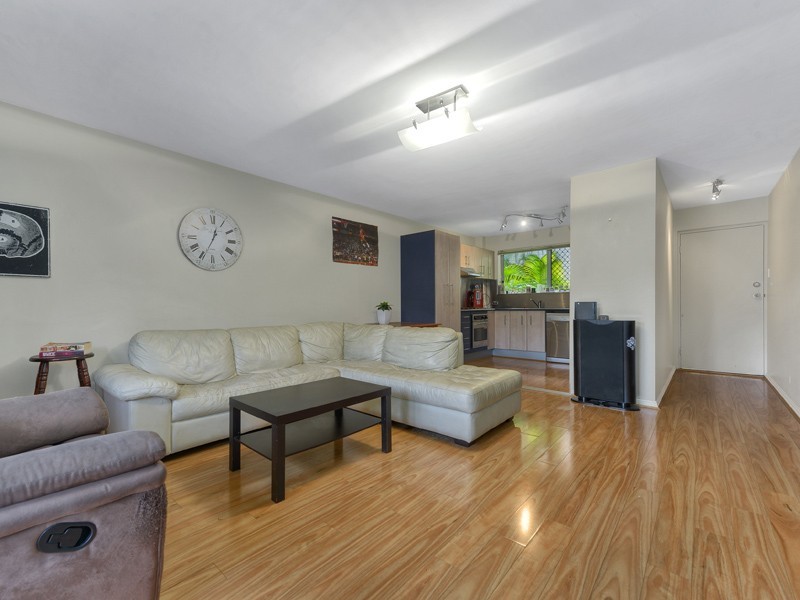 2/15 Glassey Street, Red Hill QLD 4059