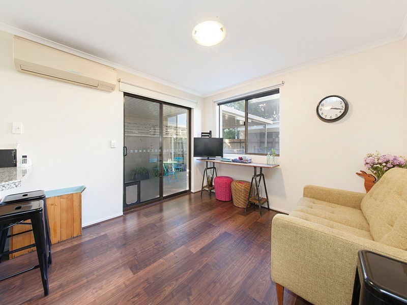 2/23 Winchester Street, Hamilton QLD 4007