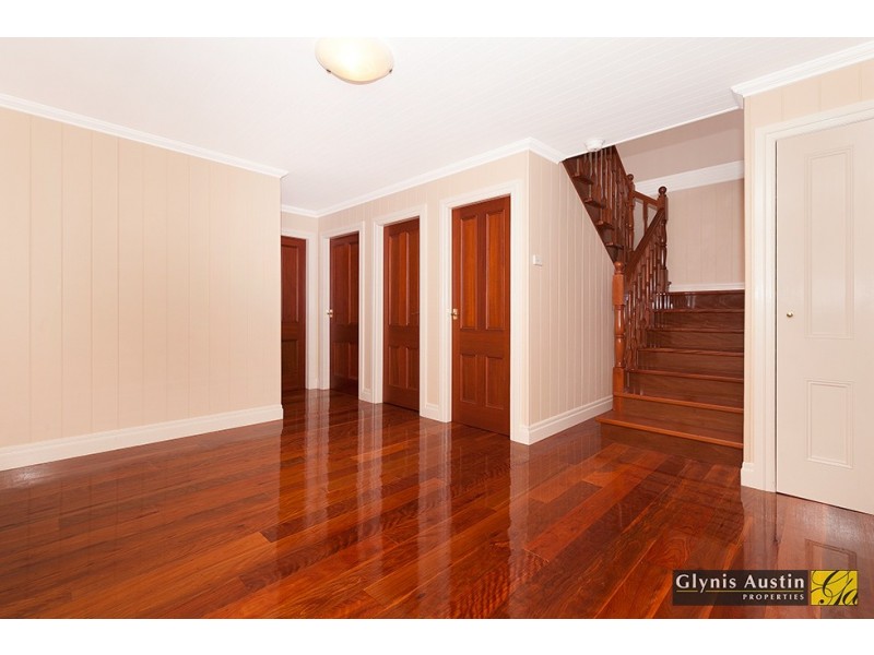 11 Waterworks Road, Red Hill QLD 4059