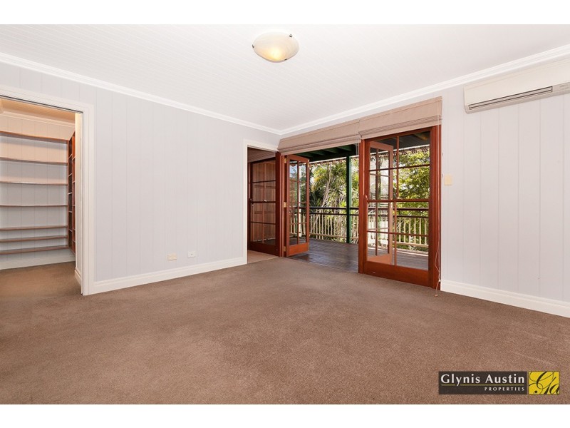 11 Waterworks Road, Red Hill QLD 4059