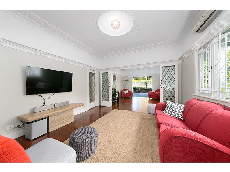 41 Girraween Grove, Ashgrove QLD 4060