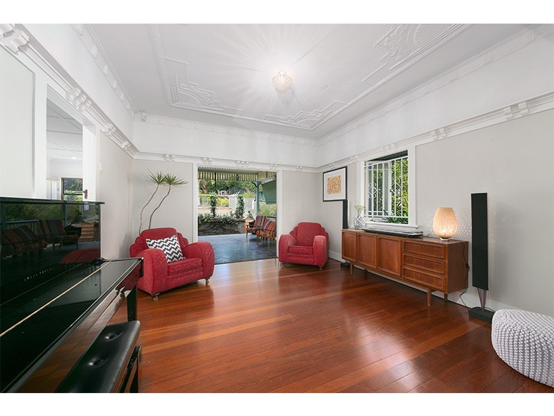 41 Girraween Grove, Ashgrove QLD 4060