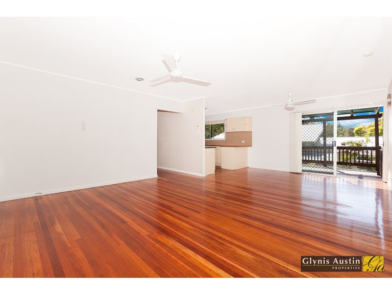 2 London Street, Ashgrove QLD 4060