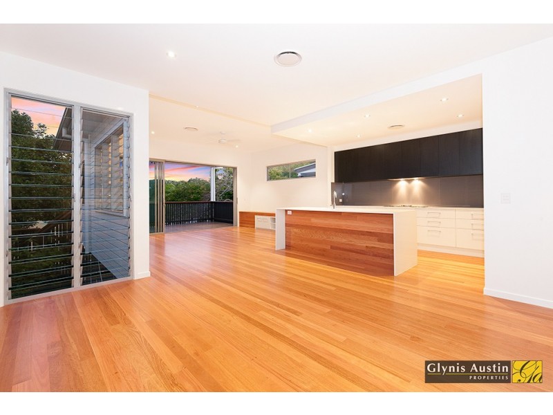 5 Stephenson Street, Bardon QLD 4065