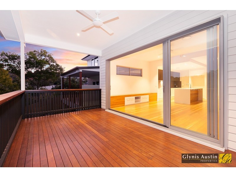 5 Stephenson Street, Bardon QLD 4065