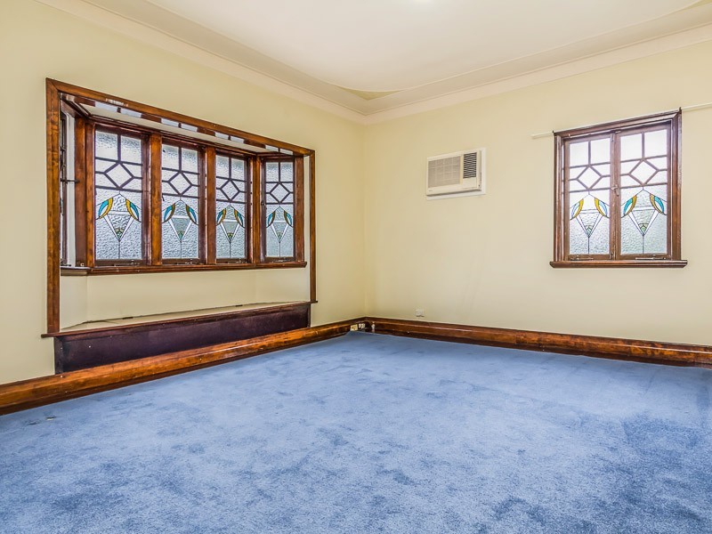 1 Chiswick Road, Bardon QLD 4065