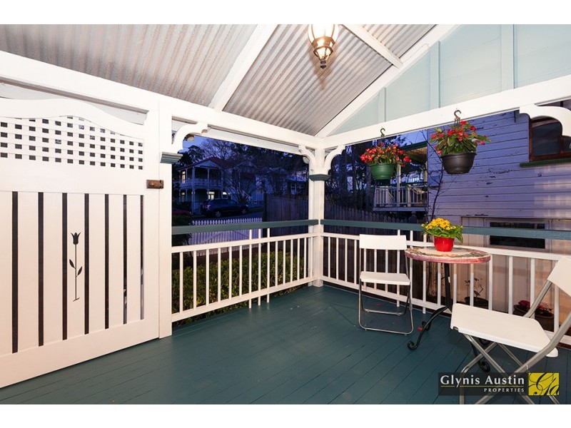 16 Shaw Street, Auchenflower QLD 4066