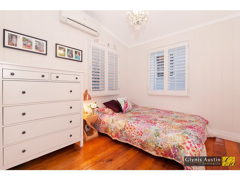16 Shaw Street, Auchenflower QLD 4066