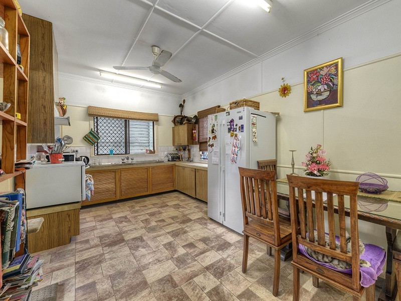 182 Royal Parade, Alderley QLD 4051