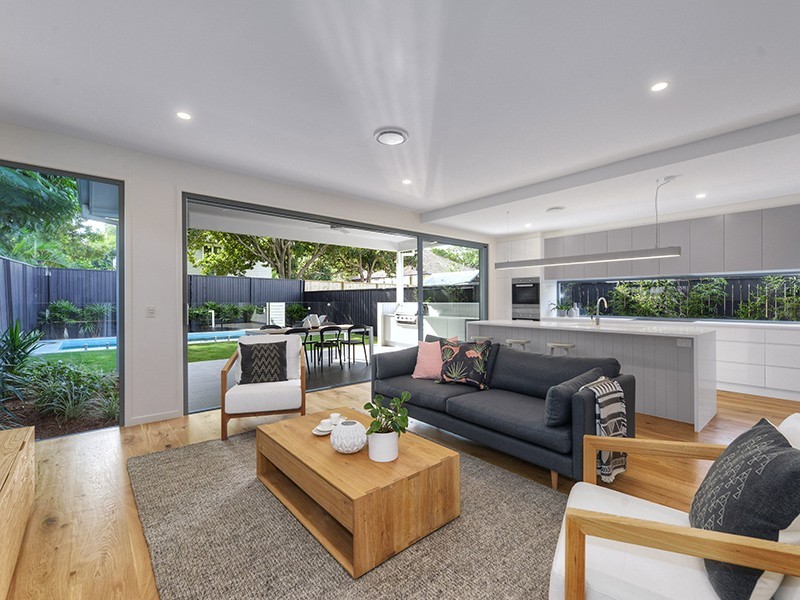 16 Penrose Street, Auchenflower QLD 4066