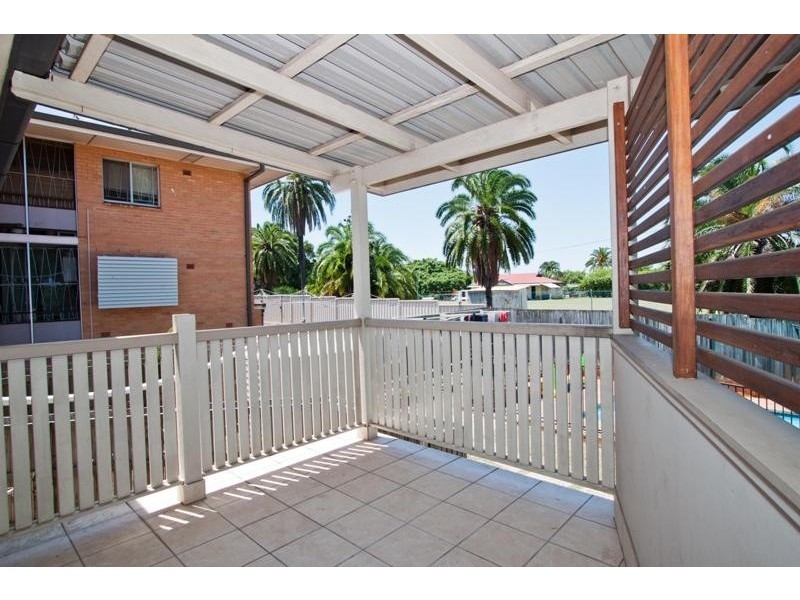 9/30 Villa Street, Annerley QLD 4103