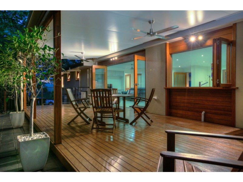 13 Fenchurch Street, Fig Tree Pocket QLD 4069
