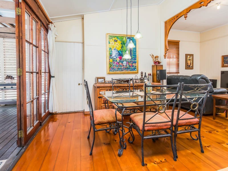 73 Guthrie Street, Paddington QLD 4064