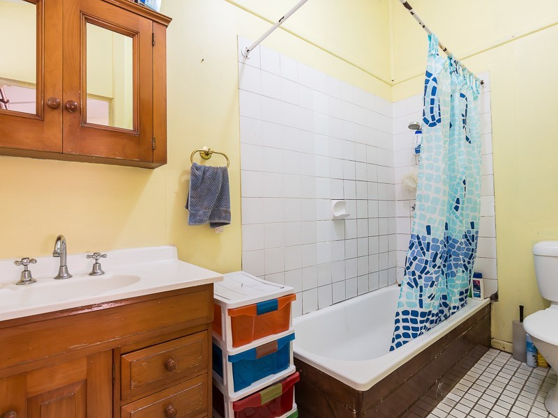 73 Guthrie Street, Paddington QLD 4064