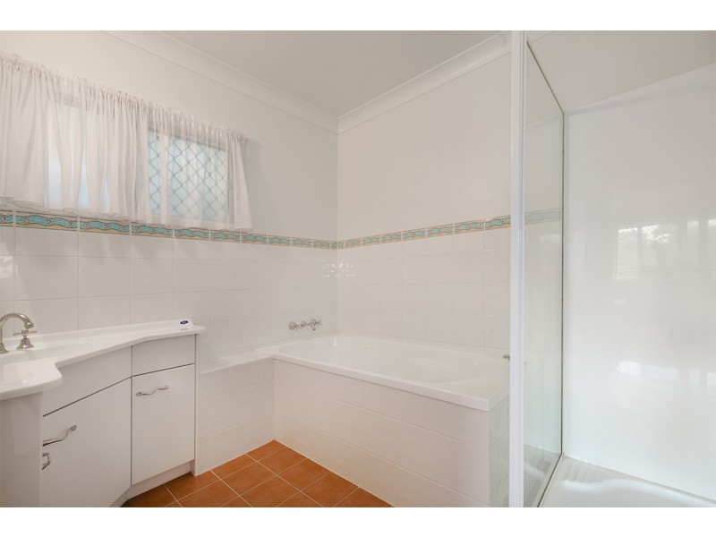 23 Fenchurch Street, Fig Tree Pocket QLD 4069