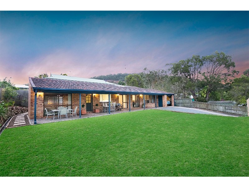658 Waterworks Road, Ashgrove QLD 4060
