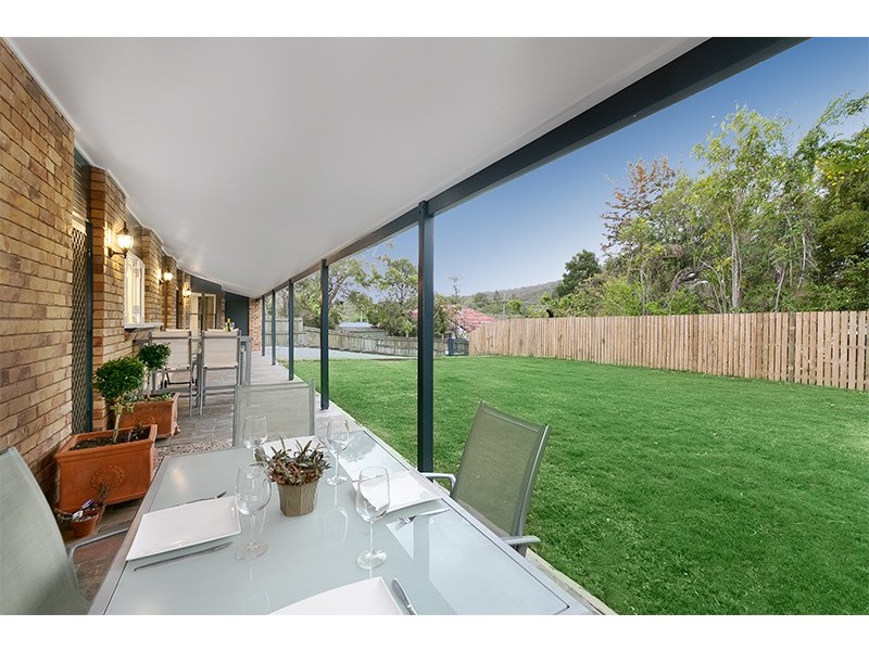 658 Waterworks Road, Ashgrove QLD 4060