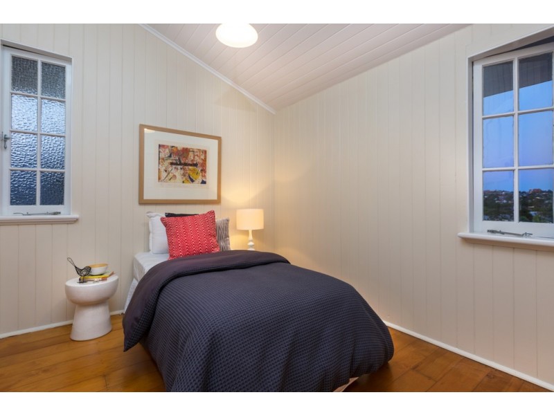 11 Rathdonnell Street, Auchenflower QLD 4066