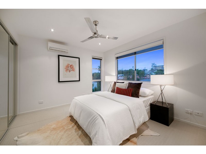 6 Terrace Street, Toowong QLD 4066