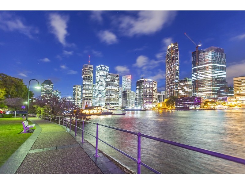 19 Wicklow Street, Kangaroo Point QLD 4169