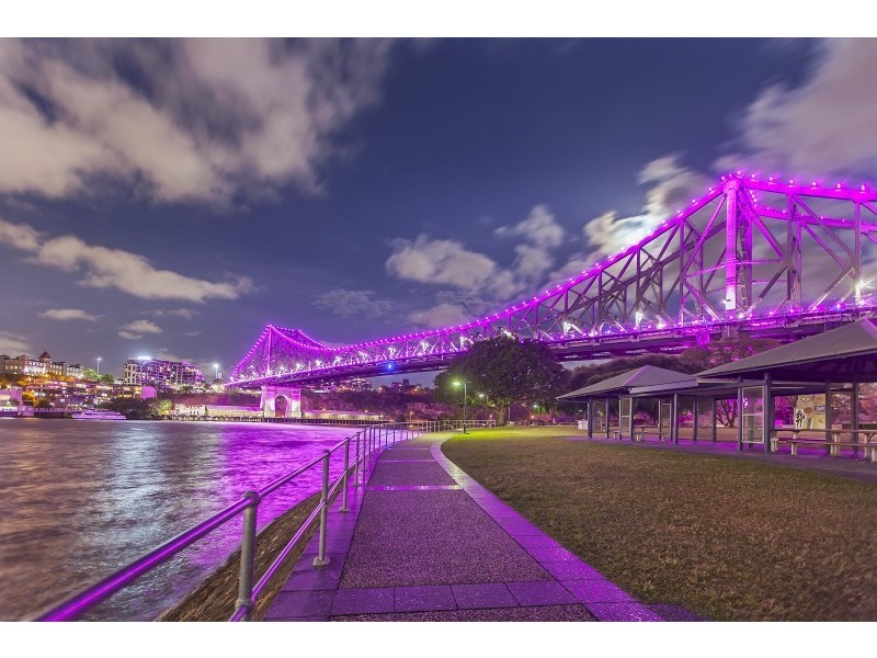 19 Wicklow Street, Kangaroo Point QLD 4169