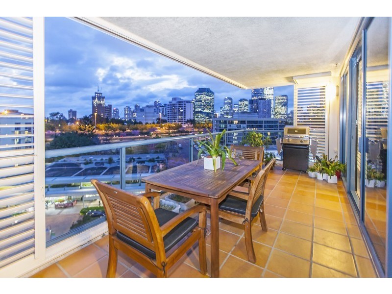 41/42 Ferry Street, Kangaroo Point QLD 4169