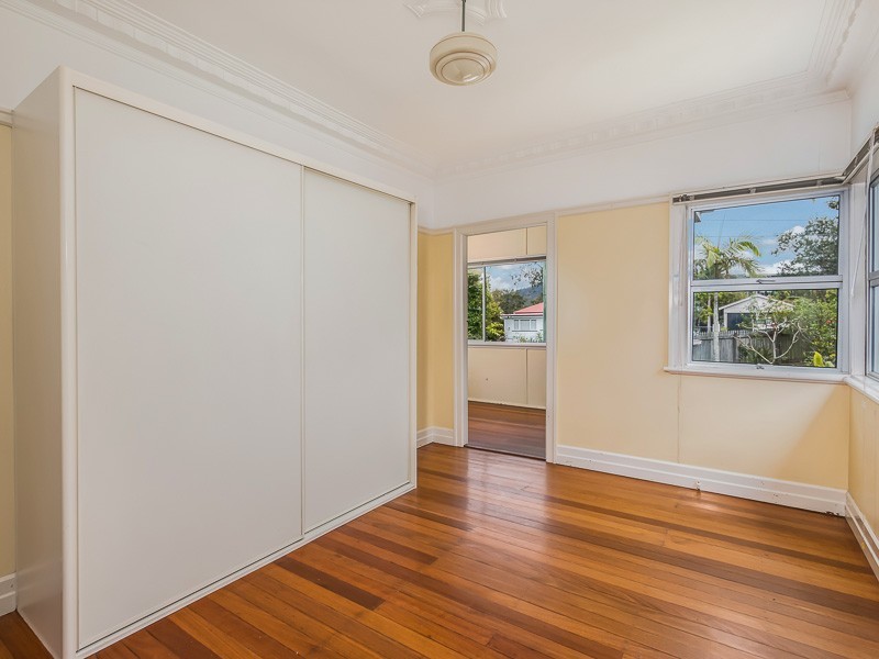 42 Dovedale Crescent, Ashgrove QLD 4060