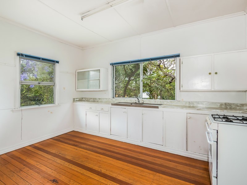 42 Dovedale Crescent, Ashgrove QLD 4060