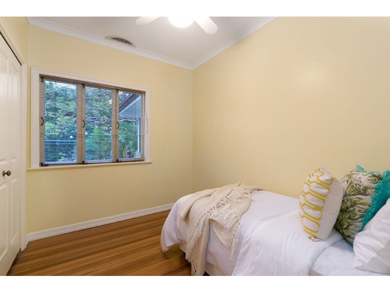 172 Fletcher Parade, Bardon QLD 4065