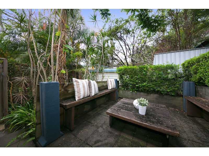 172 Fletcher Parade, Bardon QLD 4065