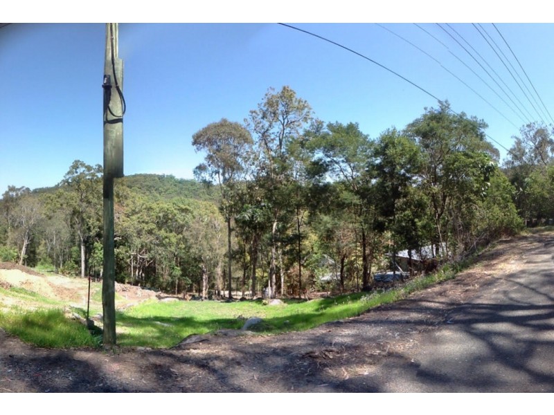 27 Bateson Road, Mount Nebo QLD 4520