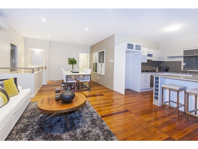 51 Fisher Street, East Brisbane QLD 4169