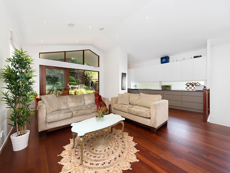 18 Zig Zag Street, Red Hill QLD 4059
