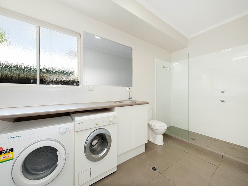 18 Zig Zag Street, Red Hill QLD 4059