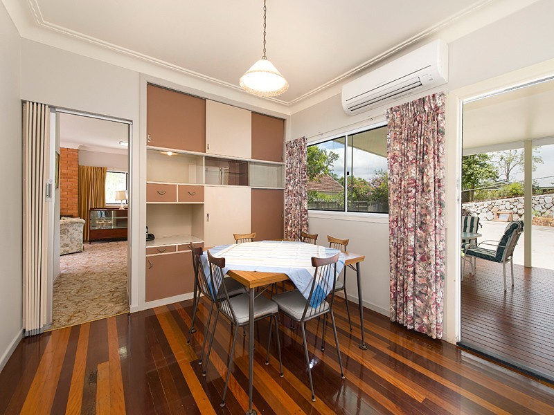 38 Carroll Street, Bardon QLD 4065