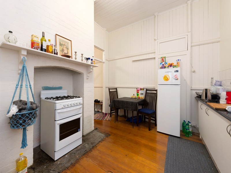 23 Wellington Road, Red Hill QLD 4059